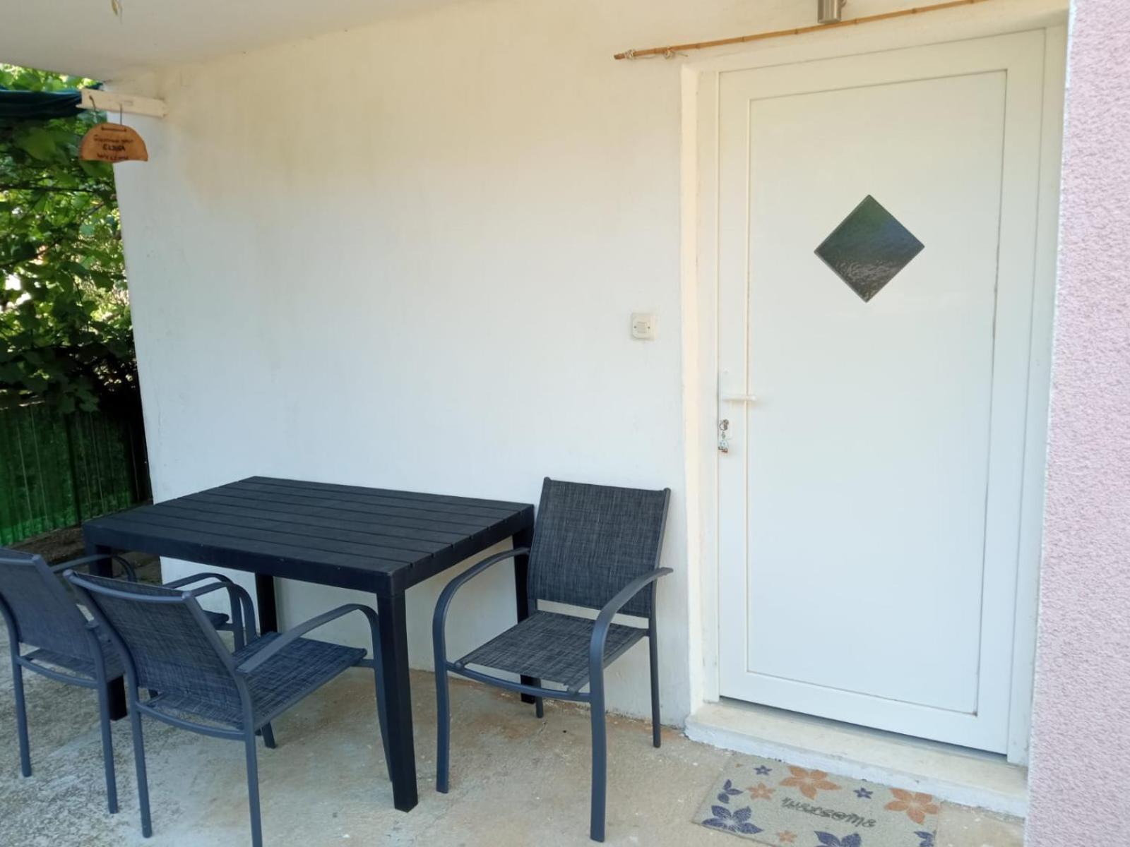 Guesthouse Eljuga Family Stari Grad  Exterior foto